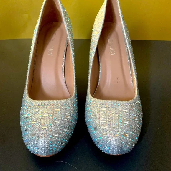 Silver Sparkle Cinderella heels - Picture 1 of 4